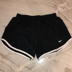sport shorts
